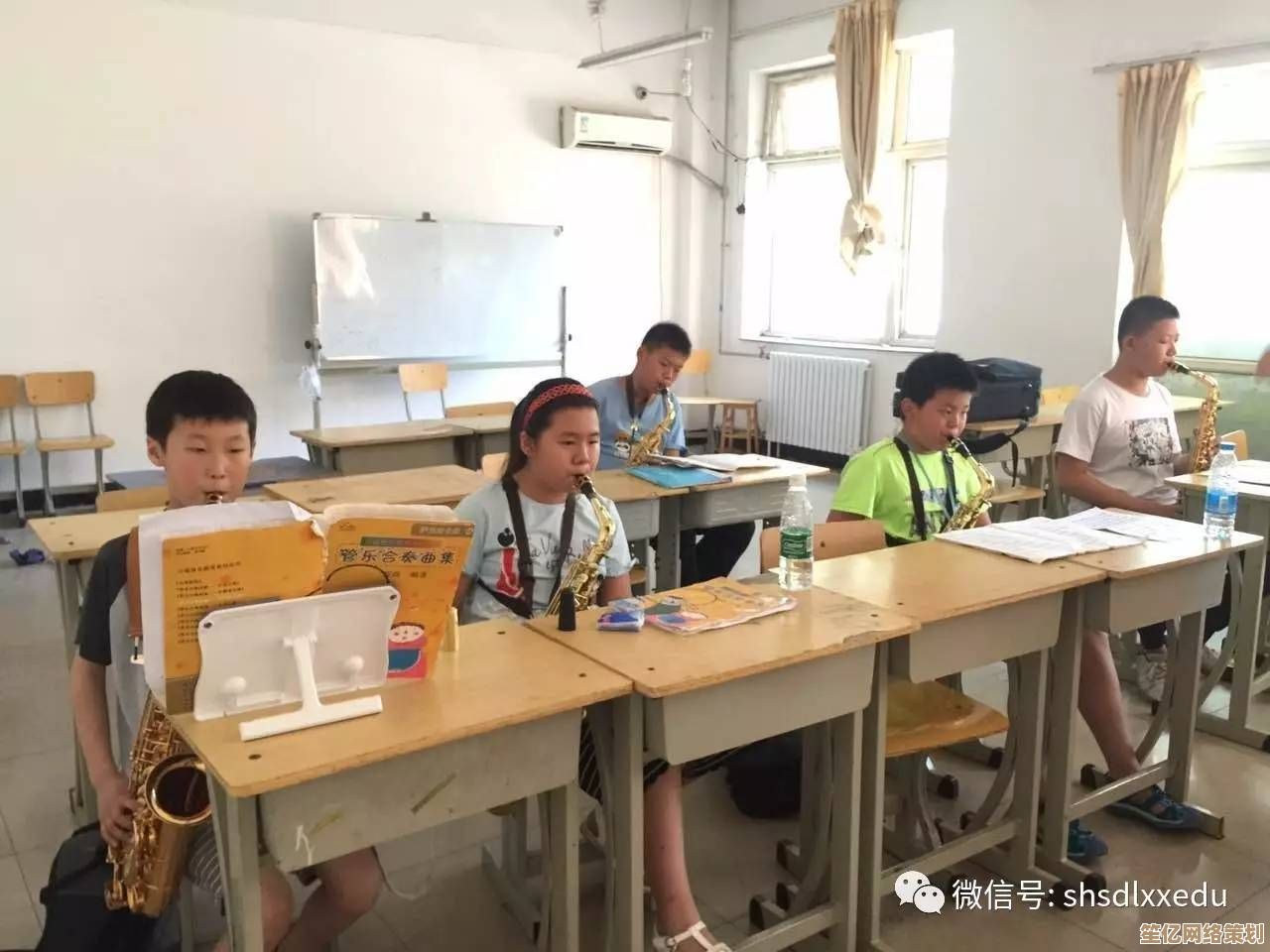 [xp桌面]重温经典设计，体验简约数字生活的纯粹魅力