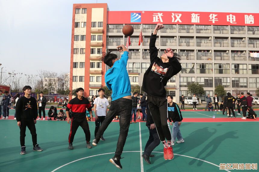 武汉新华电脑学校：打造科技精英，开启未来职业新篇章