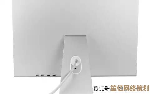 电脑黑屏自救教程：学会按这三个键快速恢复正常