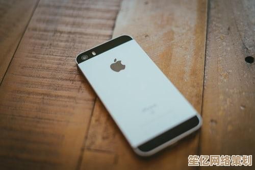 苹果手机充不进电？详细排查方法与解决方案汇总