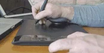 告别手部酸痛，人体工学鼠标带来全天候舒适使用体验