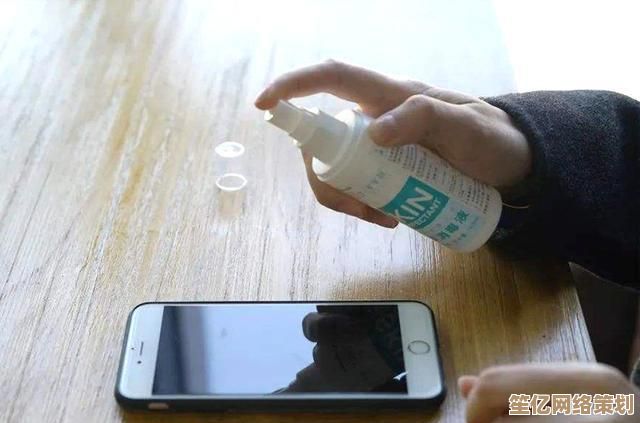 告别手机细菌困扰：深度清洁技巧助您重现屏幕透亮光泽