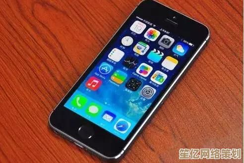 苹果定位功能实战指南：迅速找回丢失设备的高效方法