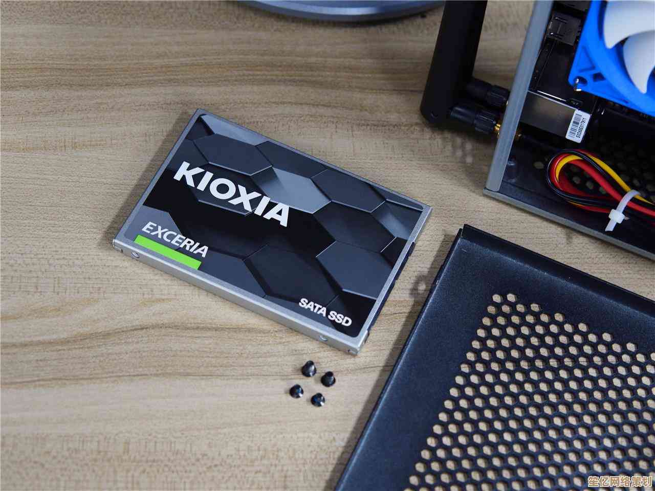 SSD固态硬盘安装操作系统的详细流程与关键要点解析