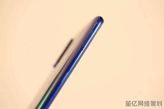 小米全新智能手机亮相，再次定义行业潮流标杆