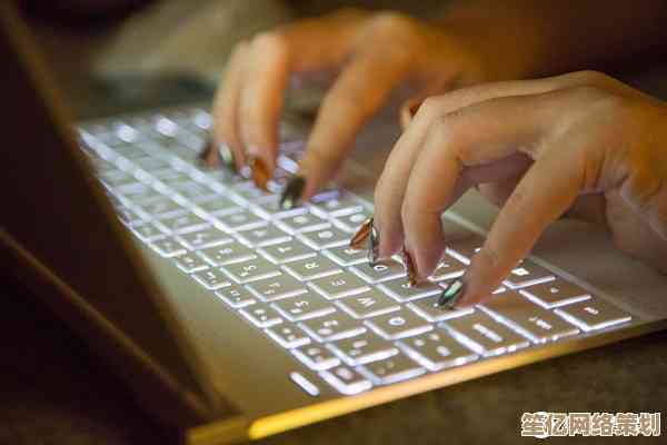 舒适背光键盘点亮暗夜输入，提升打字体验让每一次敲击都轻松畅快