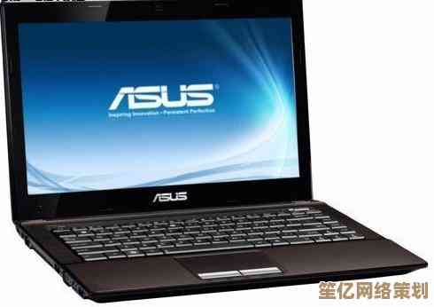 ASUS电脑品牌揭秘：科技巨头的崛起与产品特色