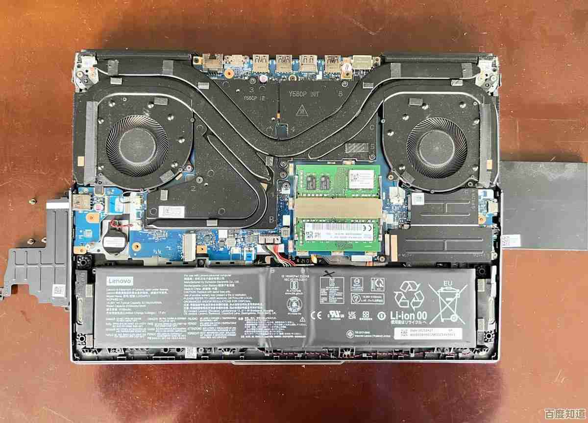 探索固态硬盘：定义解析及其在现代计算中的关键作用