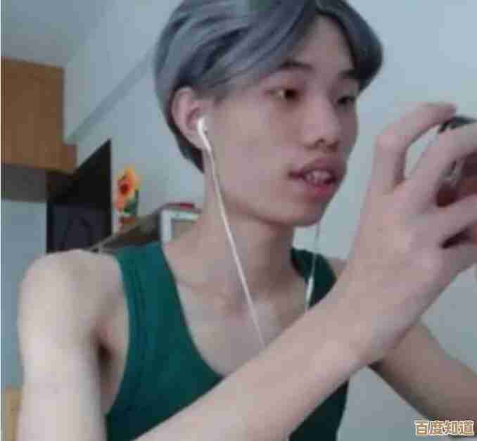 和平精英本赛季结束提示在哪能看到，好像有点模糊