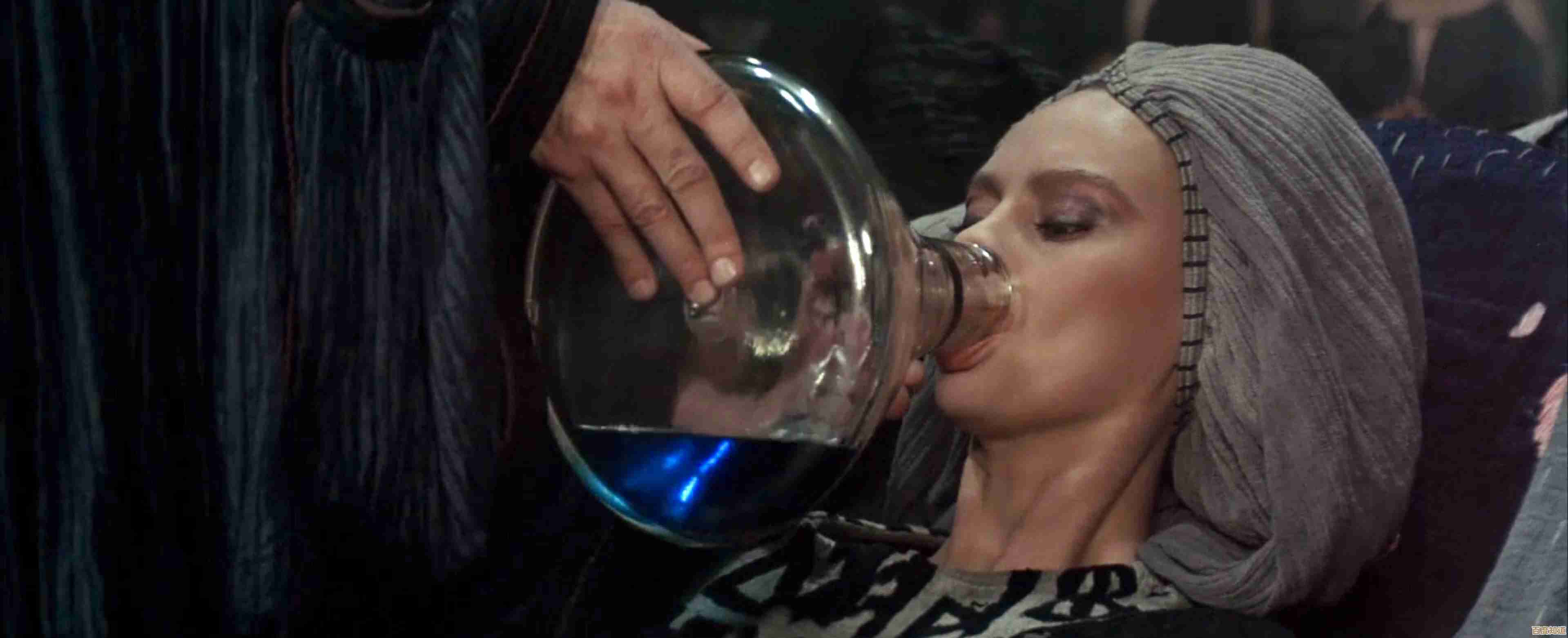 沙丘 觉醒这游戏类型咋分类,感觉混合了生存和大世界