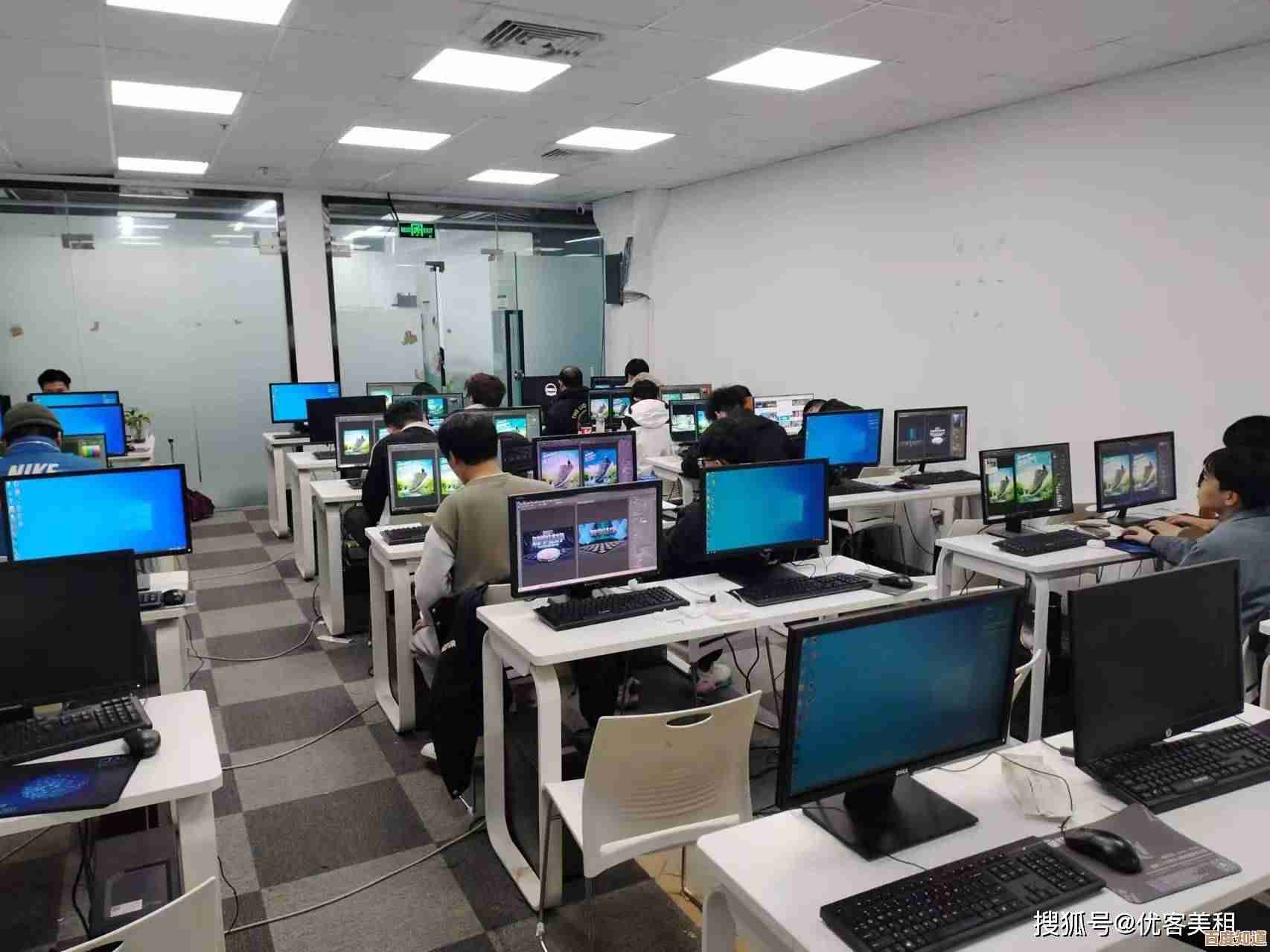 办公无忧新方案:笔记本电脑租赁,按需定制提升工作效率 办公无忧新方案:笔记本电脑租赁,按需定制提升工作效率