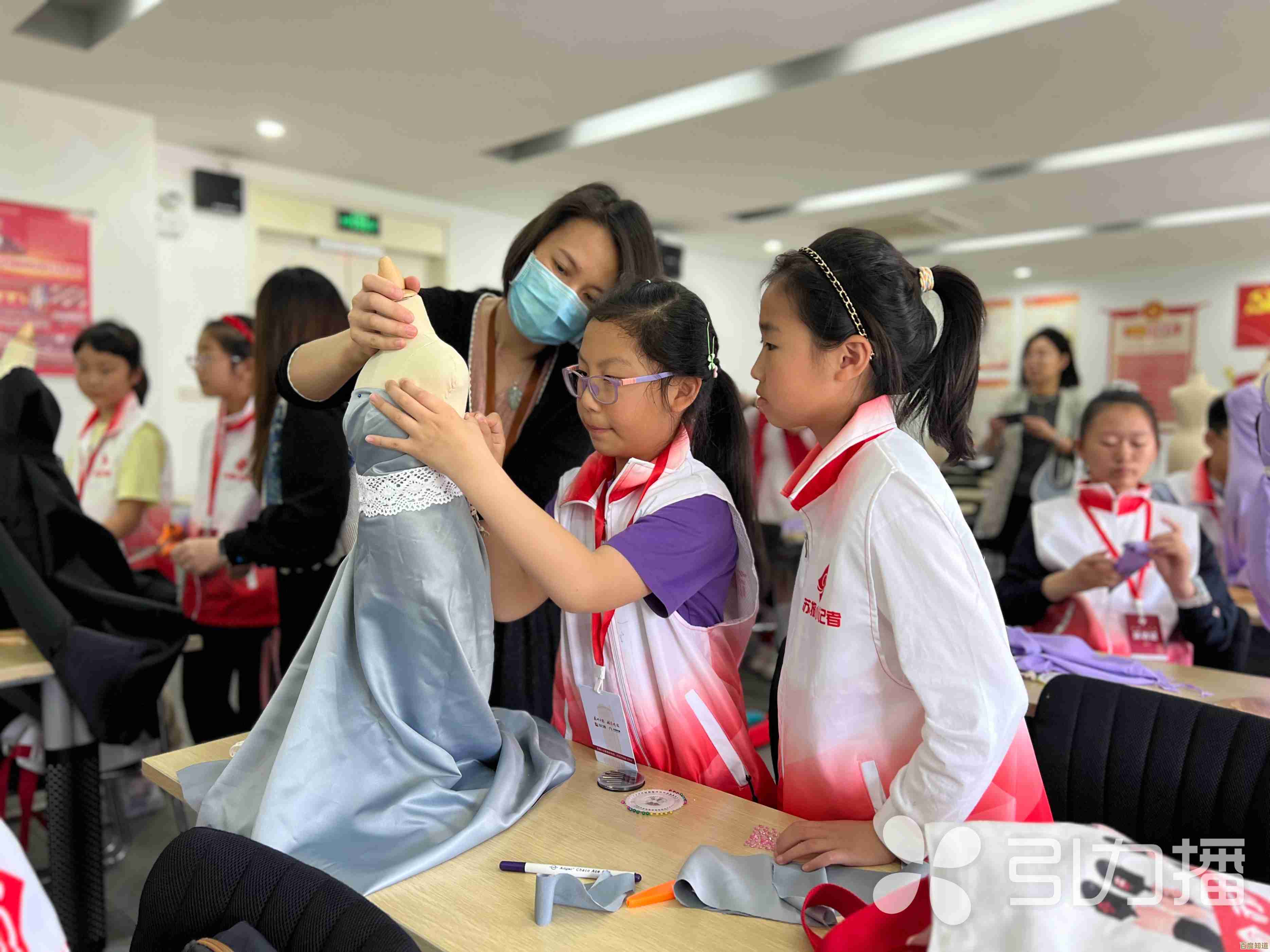 沉浸式美女养成计划开启，让你的独特魅力值瞬间飙升无法挡！