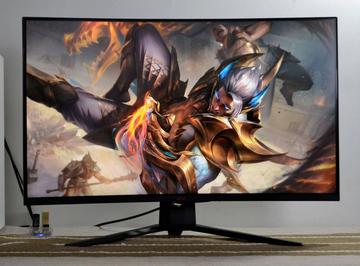 HKC显示器带来震撼高清画质，每一帧都是视觉盛宴！