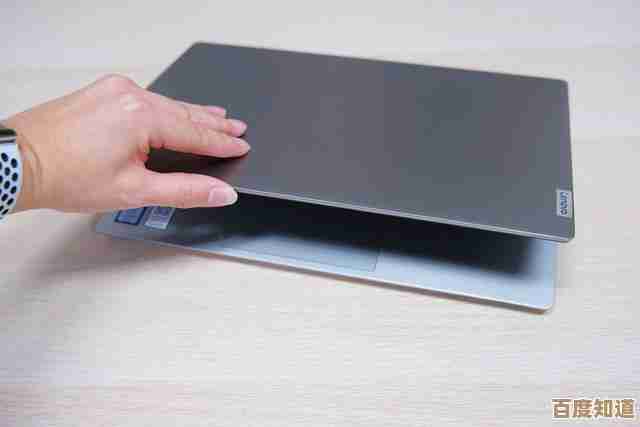 联想小新:高效办公与沉浸娱乐,轻薄便携兼具高性能体验 联想小新:高效办公与沉浸娱乐,轻薄便携兼具高性能体验