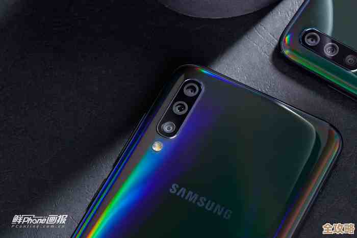 三星A70：大屏畅享强劲性能，多任务娱乐一机满足