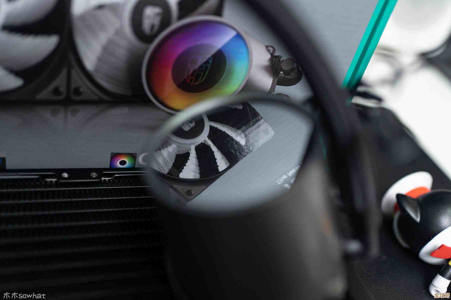 风扇转速调控策略:优化散热性能的核心技术解析 风扇转速调控策略:优化散热性能的核心技术解析