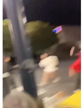 为何手机截屏会显示为全黑画面? 为何手机截屏会显示为全黑画面?