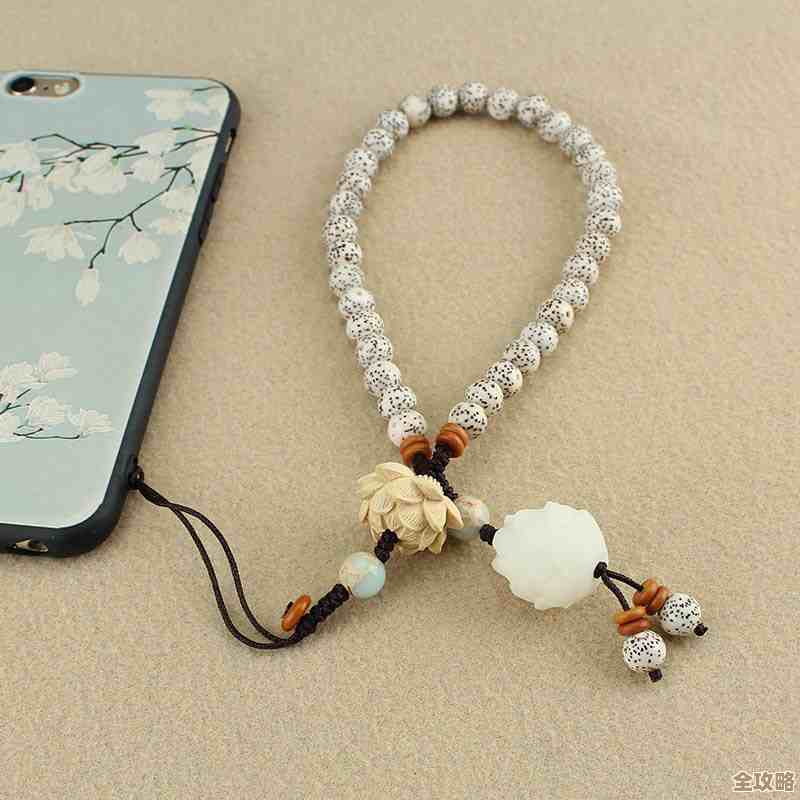 个性装饰点亮生活，创意手机挂件展现你的独特魅力与品味