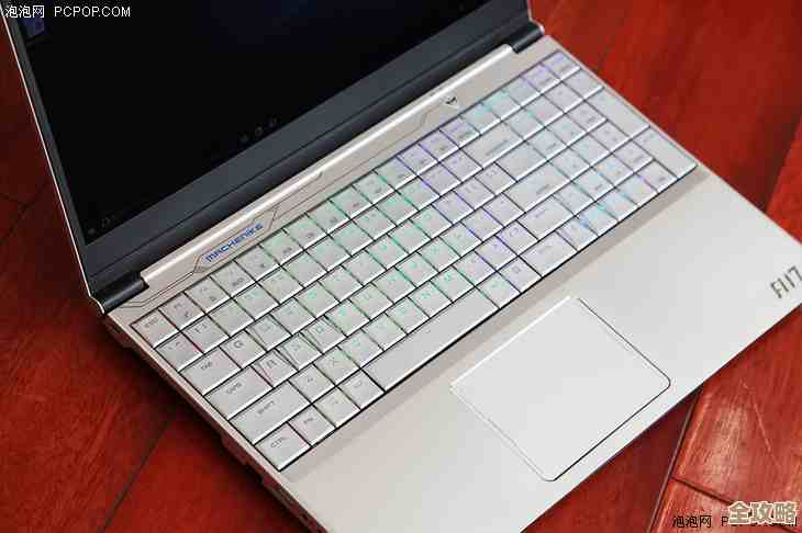 笔记本键盘意外进水?小鱼教您一步步解决避免损坏 笔记本键盘意外进水?小鱼教您一步步解决避免损坏