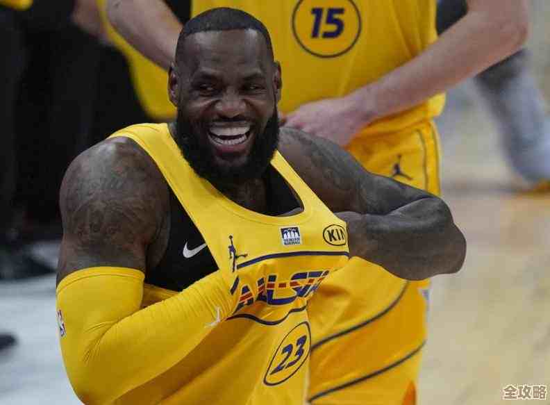 数据同一份信息跑两边库里存着，到底是方便还是麻烦？