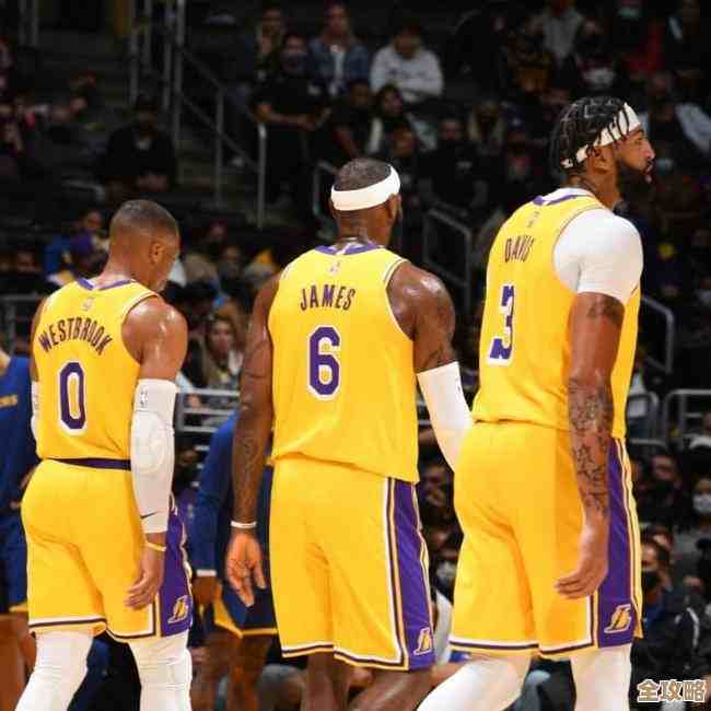 游戏里霍华德现在到底在哪支队啊，阵容里能看到老霍吗