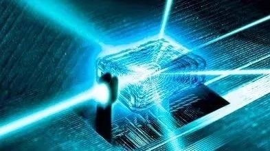 量子计算来了,云计算可能要变得完全不一样了,新世界的大门好像就开了一条缝 量子计算来了,云计算可能要变得完全不一样了,新世界的大门好像就开了一条缝