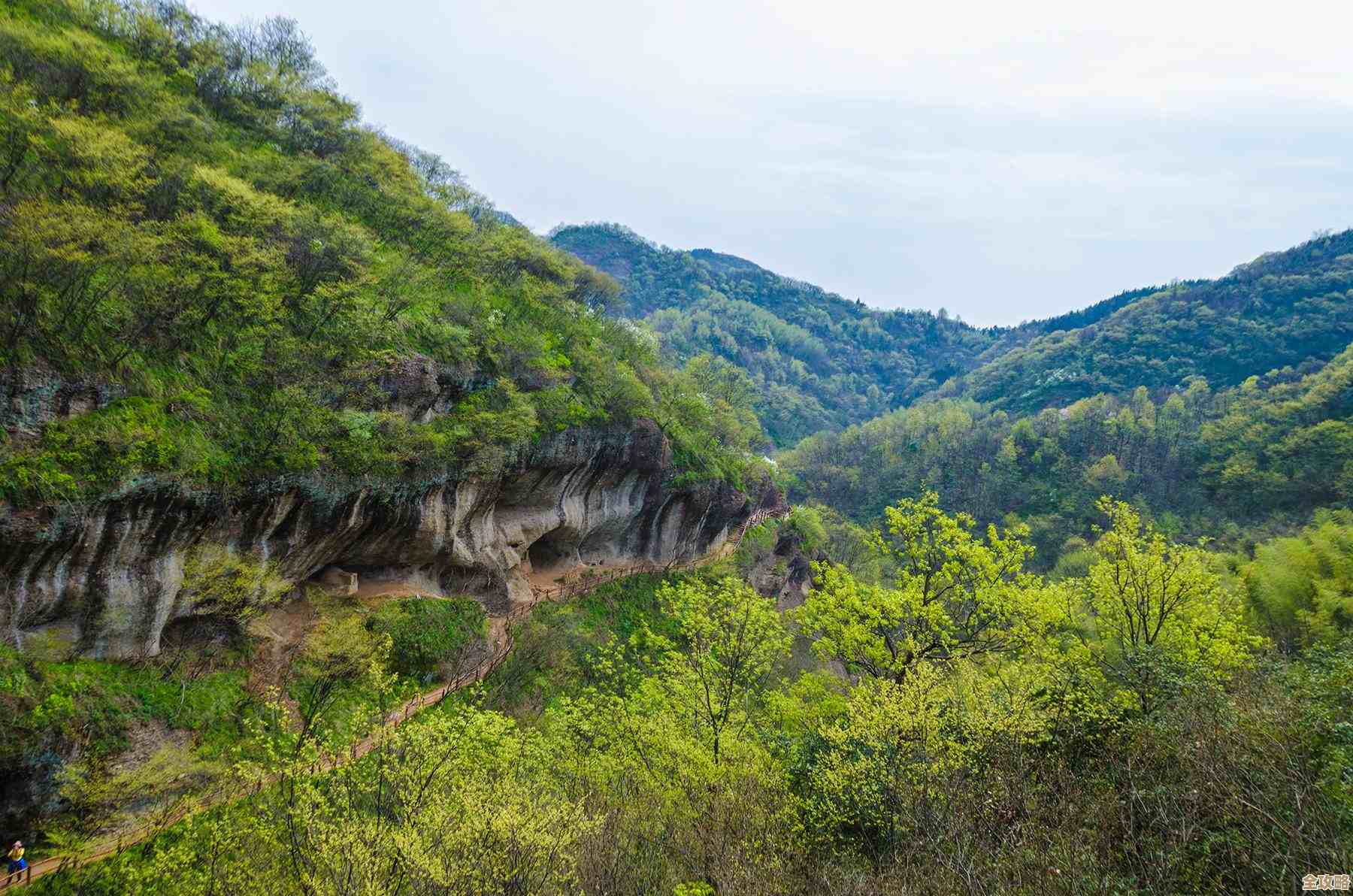 原始传奇挂机地图怎么选？老区、新区差别挺大.