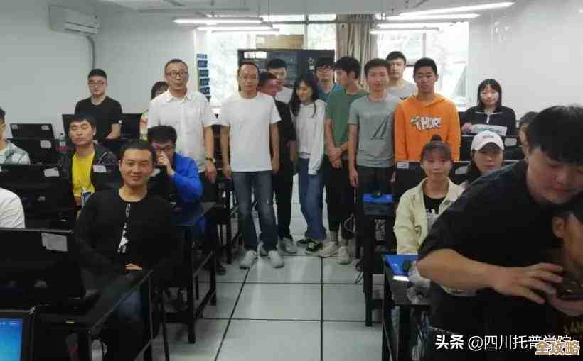 数据库行业真的是越来越火，未来就业机会也特别多，值得考虑一下