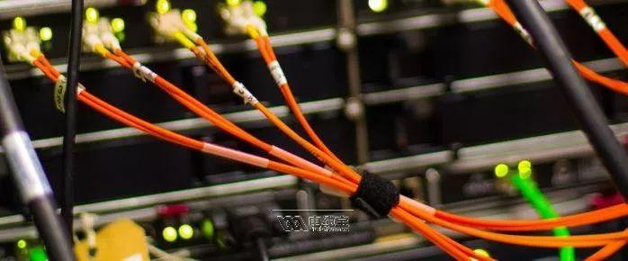 Gartner说服务器虚拟化越来越普及，预计会有四分之一的服务器用上这技术了